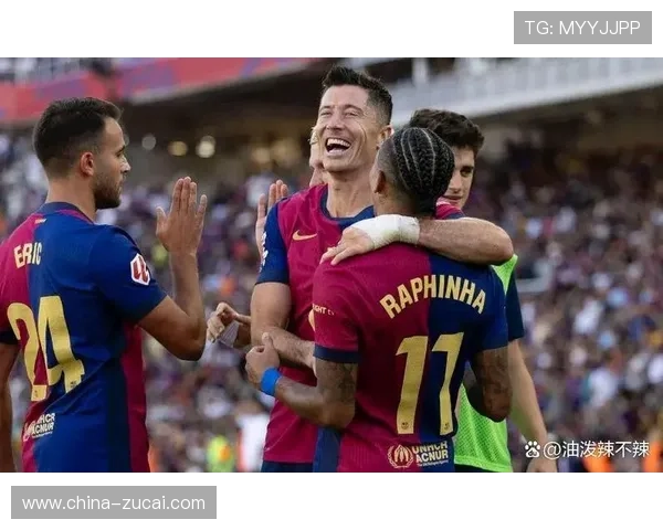 莱万经纪人回应沙特转会传闻称未来未定未收到正式报价