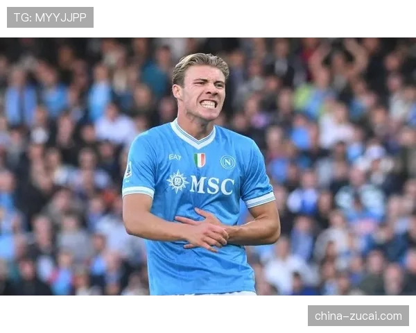 那不勒斯波利塔诺内切创造空间 霍伊伦拉边策应战术明确